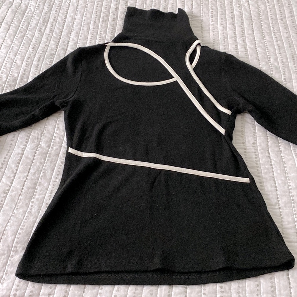 Patty Boutik Unique Black White Long Sleeve Top